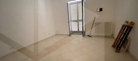 Apartamento de 2 habitaciónes en Bitonto, Italy No. 17769 15