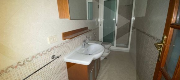 Apartamento de 2 habitaciónes en Bitonto, Italy No. 17769 9