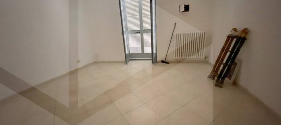Apartamento de 2 habitaciónes en Bitonto, Italy No. 17769 14