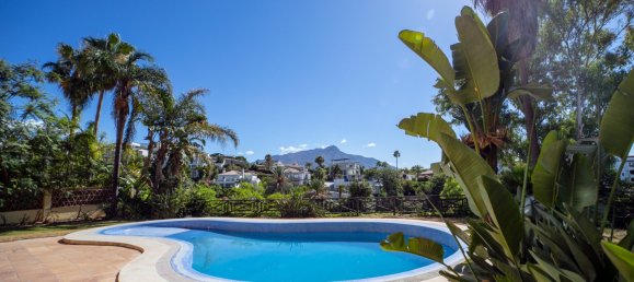 6 Schlafzimmer Villa in El Herrojo, Spain, Nr. 3077 13