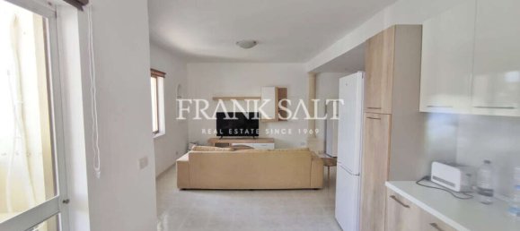 3 bedrooms Maisonette in Ta' Xbiex, Malta No. 10535 8