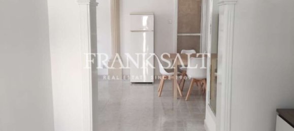 3 bedrooms Maisonette in Ta' Xbiex, Malta No. 10535 2