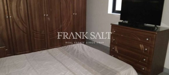2 Schlafzimmer Maisonette-Wohnung in Fgura, Malta, Nr. 8214 11