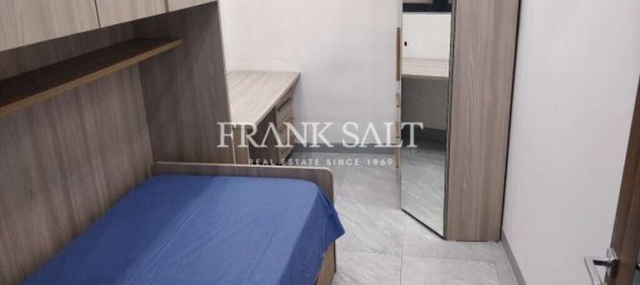 2 Schlafzimmer Maisonette-Wohnung in Fgura, Malta, Nr. 8214 9
