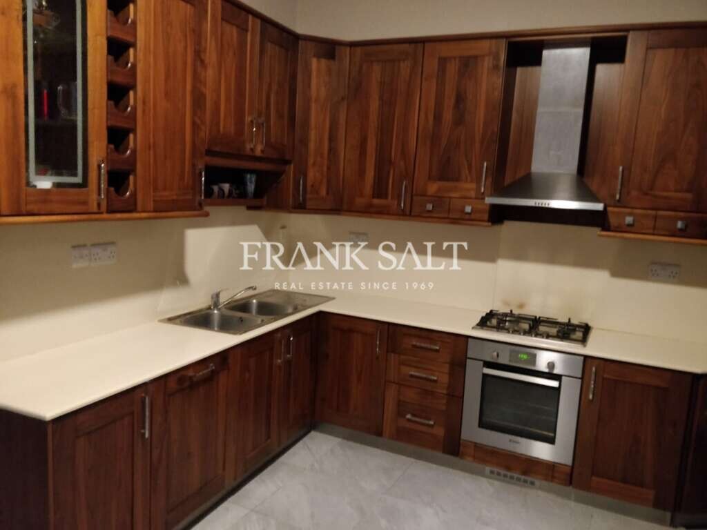 2 Schlafzimmer Maisonette-Wohnung in Fgura, Malta, Nr. 8214