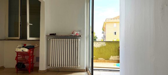 4 rooms Apartment in Novara, Italy No. 268980 14