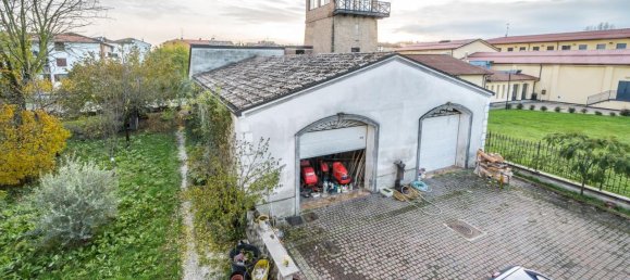 Villa de 7 habitaciónes en Noceto, Italy No. 237623 6