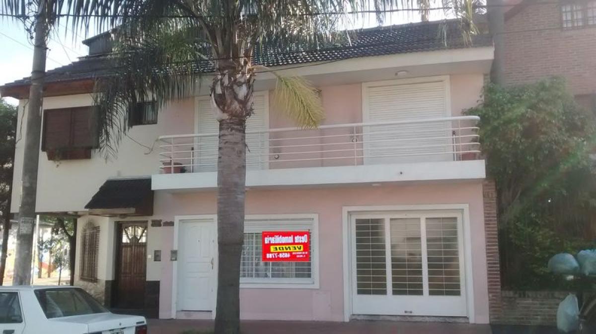 3 bedrooms House in Bermudez, Argentina No. 7738