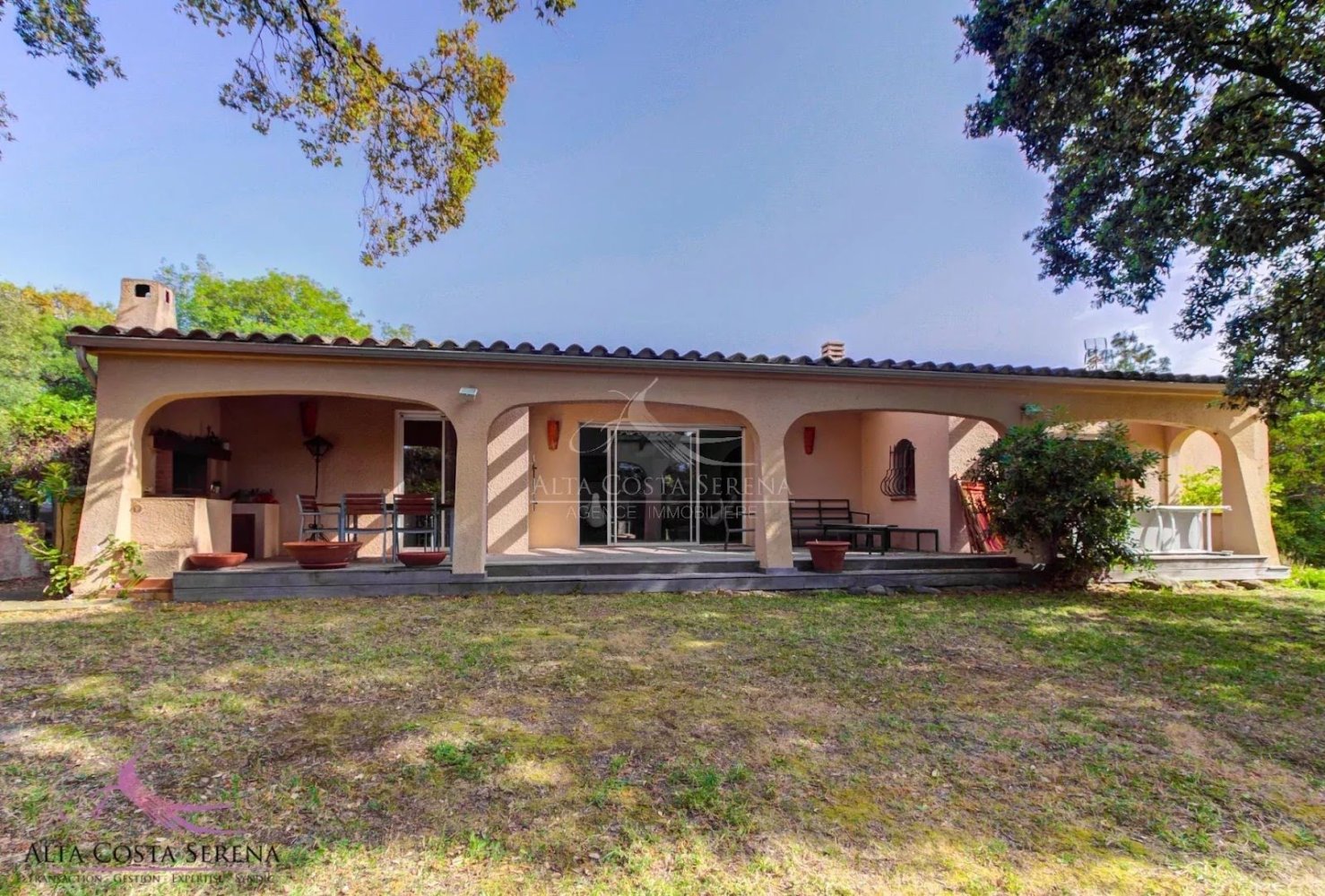 4 bedrooms House in Solaro, France No. 62731