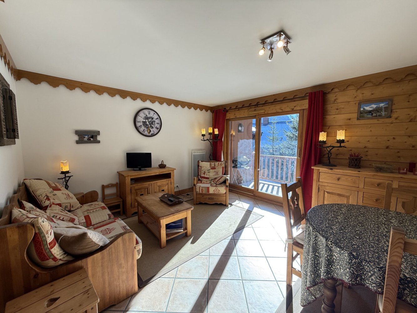 2 bedrooms Apartment in Champagny-en-Vanoise, France No. 204373