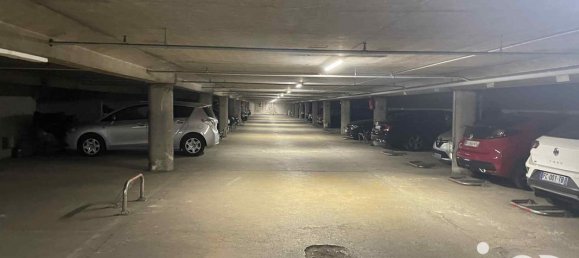  موقف سيارات في Courbevoie, France 11متر مربع رقم 322055 10