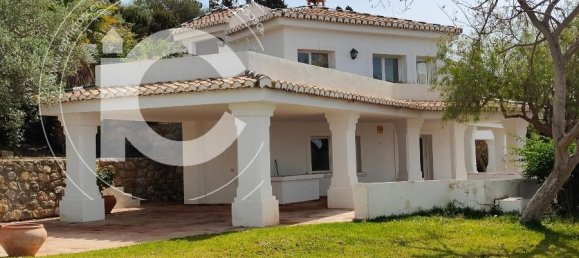 7 bedrooms House in Almunecar, Spain No. 188616 2