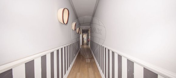 7 chambres Maison à Amadora, Portugal No. 55775 3