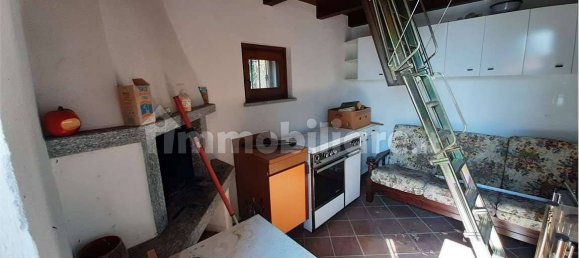 2 bedrooms Villa in Massino Visconti, Italy No. 74078 18