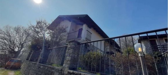2 bedrooms Villa in Massino Visconti, Italy No. 74078 45
