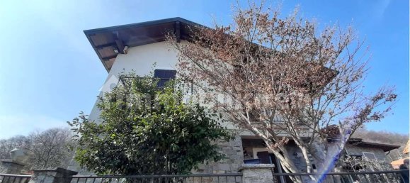 2 bedrooms Villa in Massino Visconti, Italy No. 74078 47