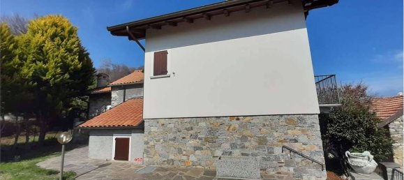 2 bedrooms Villa in Massino Visconti, Italy No. 74078 2