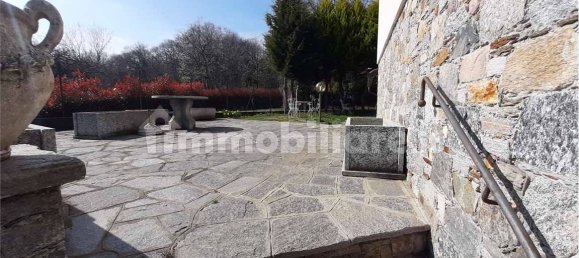 2 bedrooms Villa in Massino Visconti, Italy No. 74078 20