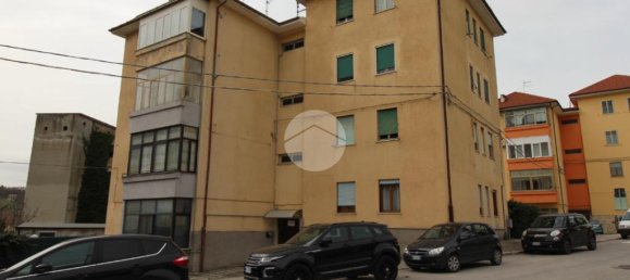 Apartamento de 2 dormitorios en Campobasso, Italy No. 61770 17