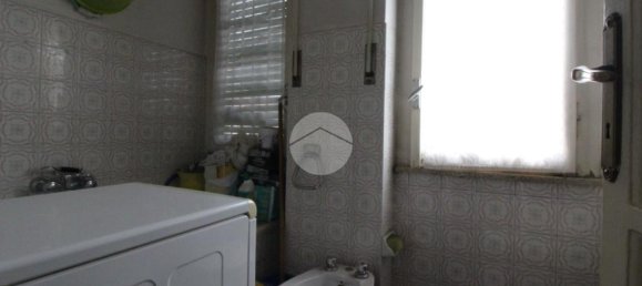 Apartamento de 2 dormitorios en Campobasso, Italy No. 61770 10