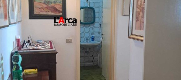 3 bedrooms Apartment in Brescia, Italy No. 363414 9