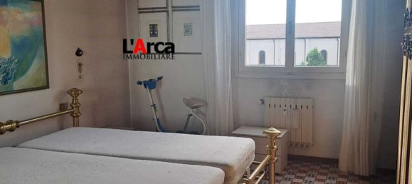 3 bedrooms Apartment in Brescia, Italy No. 363414 8