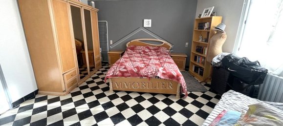 2 chambres Maison à Sainte-Geneviève, France No. 211249 3