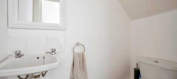 2 bedrooms House in Doncaster, United Kingdom No. 1990 5