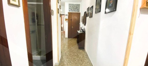 4-Zimmer Wohnung in Bari, Italy, Nr. 34597 27