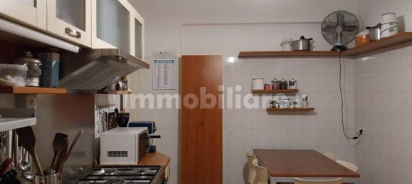 2 Schlafzimmer Wohnung in Varese, Italy, Nr. 378784 10
