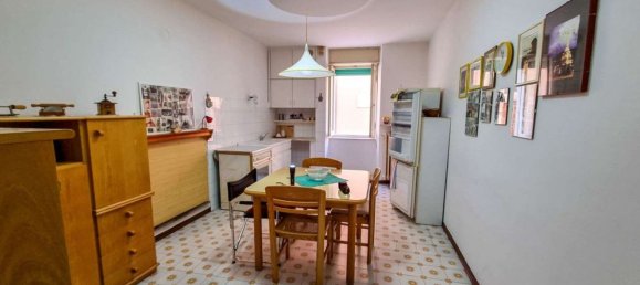 Apartamento de 4 divisões em Acqualagna, Italy N.º 141776 3