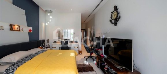 4 bedrooms Villa in Dubai, UAE No. 28001 6