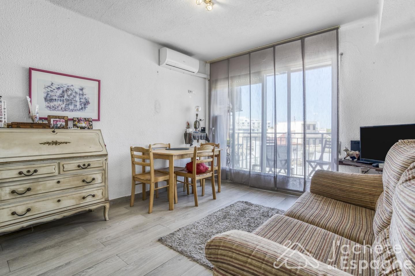 Квартира с 2 спальнями в Валенсия, Испания № 273744