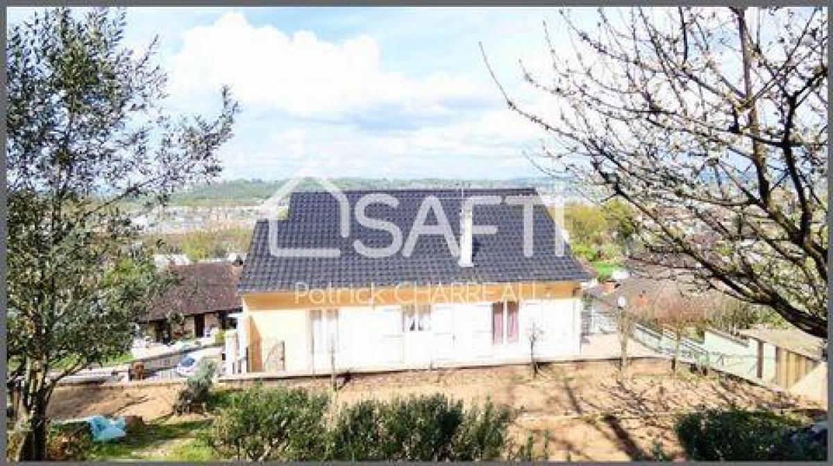 Casa de 3 dormitorios en Brive-la-Gaillarde, France No. 26797