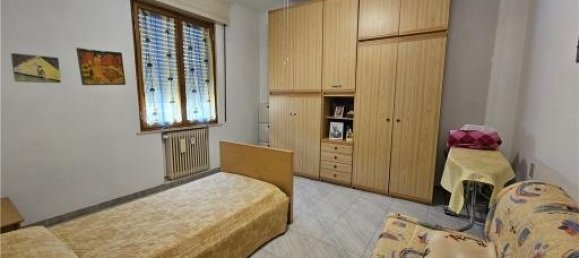 Apartamento de 4 habitaciónes en Empoli, Italy No. 38310 15