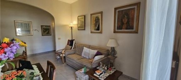Apartamento de 4 habitaciónes en Empoli, Italy No. 38310 5