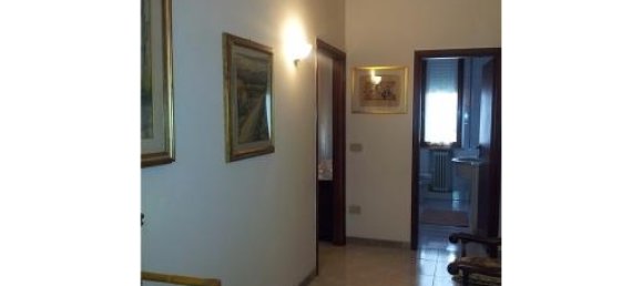 Apartamento de 4 habitaciónes en Empoli, Italy No. 38310 24