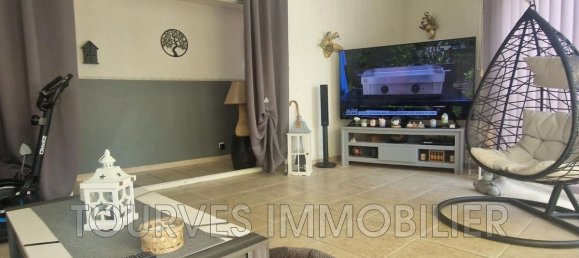 4 bedrooms Villa in Tourves, France No. 343390 10