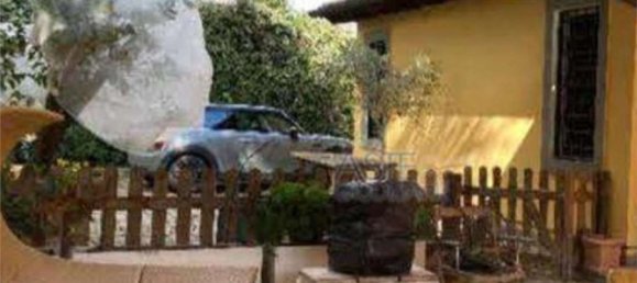 4 rooms House in Rome, Italy No. 191414 10