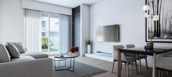 3 rooms Apartment in Sesto Fiorentino, Italy No. 36826 2