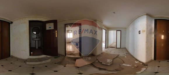 2-Zimmer Wohnung in Bari, Italy, Nr. 300228 12