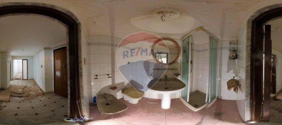 2-Zimmer Wohnung in Bari, Italy, Nr. 300228 15