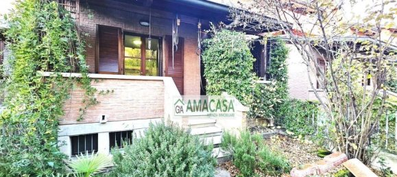 4 rooms House in Casalgrande, Italy No. 37584 3