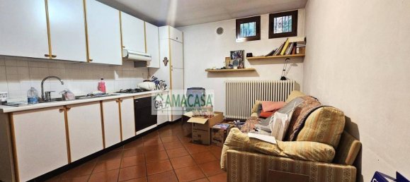 4 rooms House in Casalgrande, Italy No. 37584 35