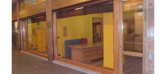 Oficina de 4 habitaciónes en Arona, Italy No. 254137 8