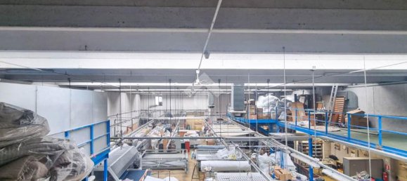 1 room Warehouse in Barzanò, Italy No. 65328 9