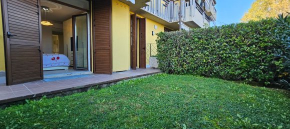 3-salle Appartement à Sirmione, Italy No. 143923 19