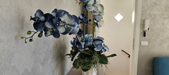 3-salle Appartement à Sirmione, Italy No. 143923 7