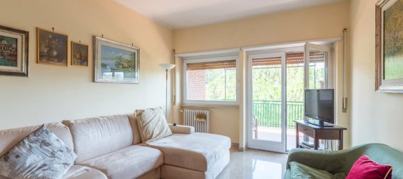 2 bedrooms Apartment in Rome, Italy No. 329369 4