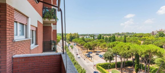 2 bedrooms Apartment in Rome, Italy No. 329369 16